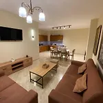 Apartamento A&nd *