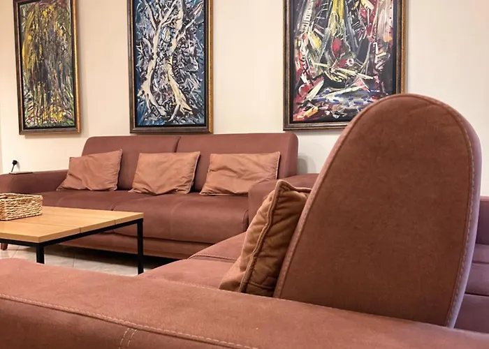 公寓 A&nd 地拉那